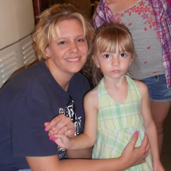 Meet your Posher, Jen - Picture 1 of 1